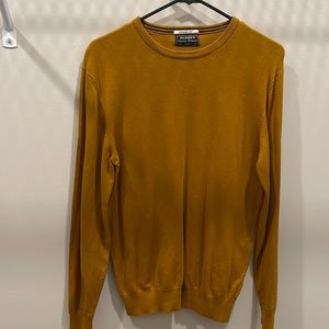 Men’s sweater